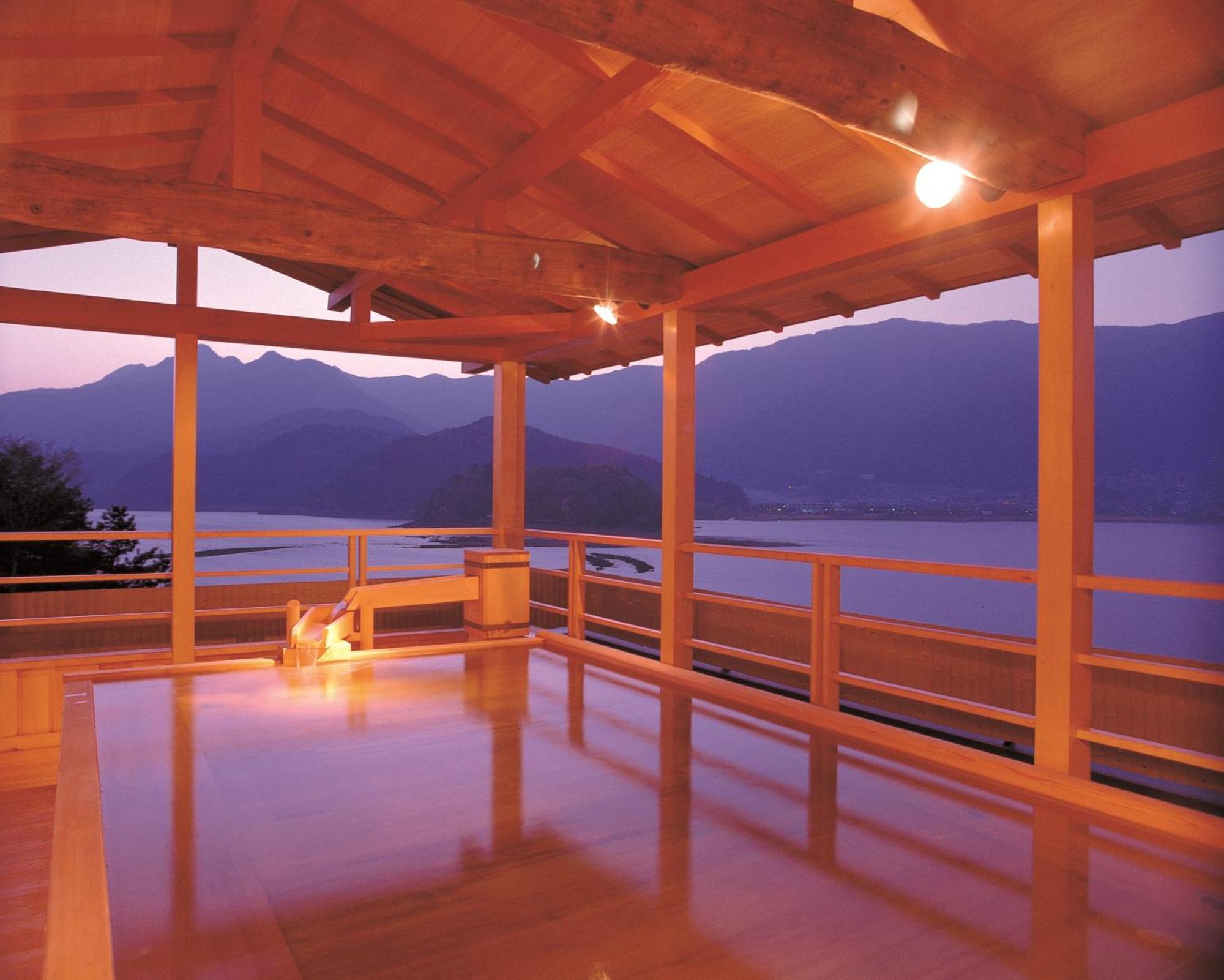 Maruei Hotel Fujikawaguchiko Eksteriør billede